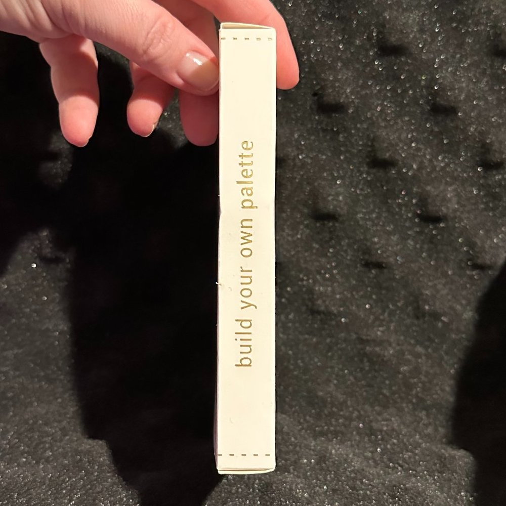 ITTSĒ Build Your Own Palette Eyeshadow Quad - Picture 2 of 8